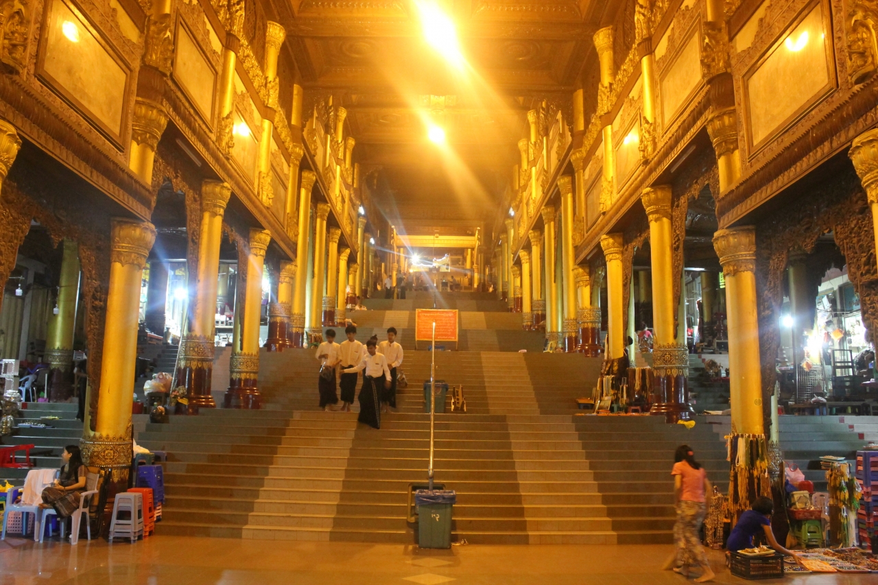 위빠사나(vipassana) 수행과 ‘쉐다곤 황금탑(Shwedagon gold pagoda)’