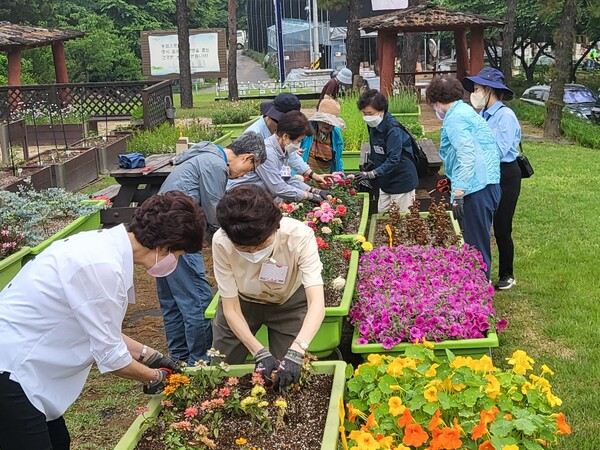 맞춤형 치유농업 프로그램. 사진=서울시농업기술센터 제공